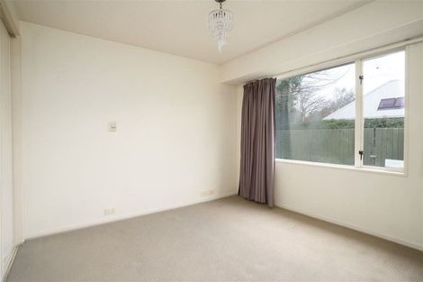 Photo of property in 3 Sealy Place, Bryndwr, Christchurch, 8053