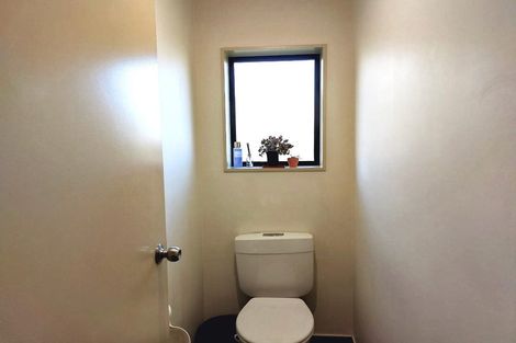 Photo of property in 5a Liddesdale Place, Papakura, 2110