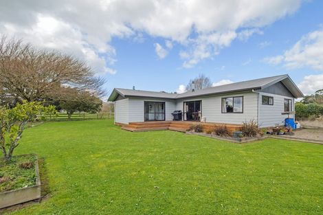 Photo of property in 54 Old Kips Road, Ashhurst, Palmerston North, 4470