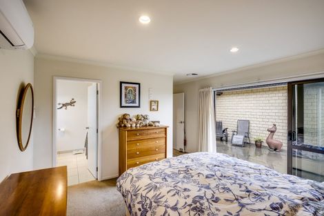 Photo of property in 3 Waitaha Place, Clive, 4102