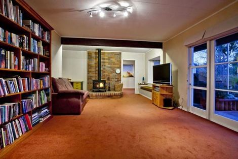 Photo of property in 24 Waitemata Road, Hauraki, Auckland, 0622