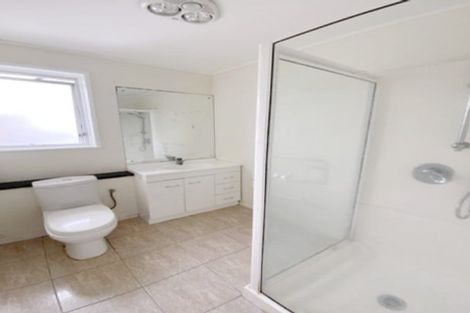 Photo of property in 3 Reelick Avenue, Pakuranga Heights, Auckland, 2010