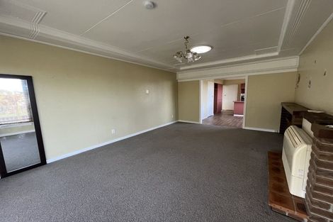 Photo of property in 1 Robert Street, Otatara, Invercargill, 9879