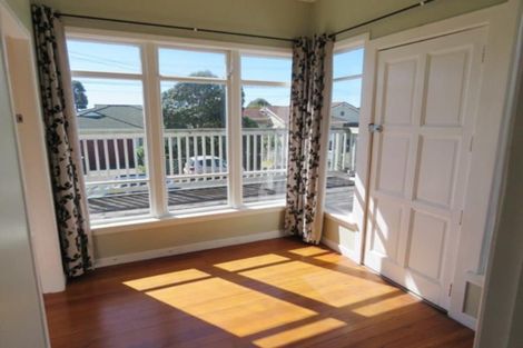 Photo of property in 113 Hine Street, New Plymouth, 4310