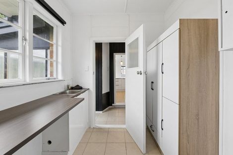 Photo of property in 222 Great South Road, Huntly, 3700