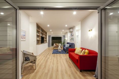 Photo of property in 68 Marine Parade, Paraparaumu Beach, Paraparaumu, 5032