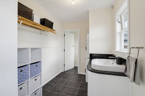 Photo of property in 28 Leeds Street, Milson, Palmerston North, 4414