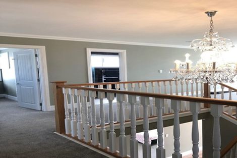 Photo of property in 19 Headland Drive, Long Bay, Auckland, 0630