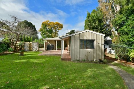 Photo of property in 4 Shadon Place, Stanmore Bay, Whangaparaoa, 0932