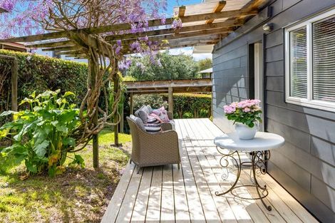 Photo of property in 9 Sunlight Promenade, Snells Beach, 0920