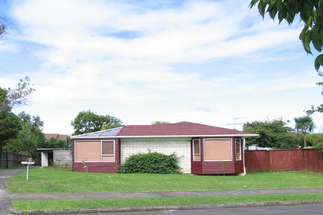 Photo of property in 2/17 Hedge Row, Sunnyhills, Auckland, 2010