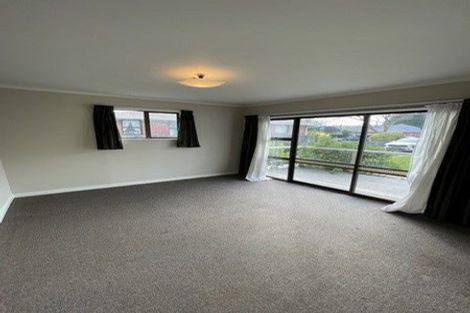 Photo of property in 17 Claridges Road, Casebrook, Christchurch, 8051