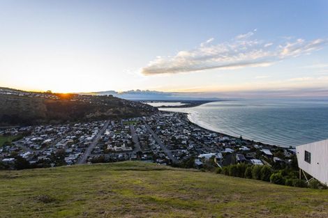 Photo of property in 24 Highview Lane, Scarborough, Christchurch, 8081