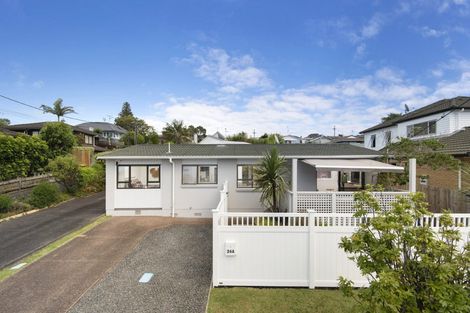 Photo of property in 2/26 Corunna Road, Milford, Auckland, 0620