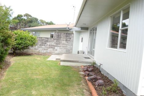 Photo of property in 33 Buick Crescent, Awapuni, Palmerston North, 4412
