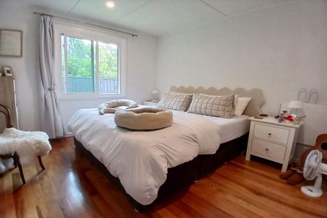 Photo of property in 5 Beazley Avenue, Paparangi, Wellington, 6037