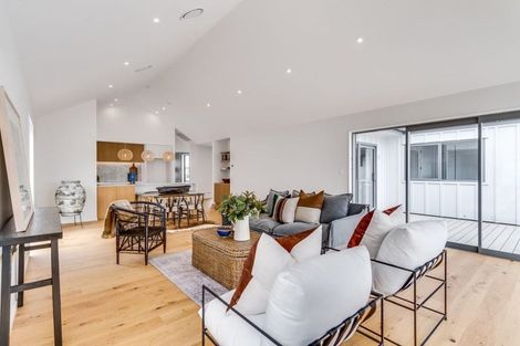 Photo of property in 5 Frank Ernest Crescent, Prebbleton, 7604