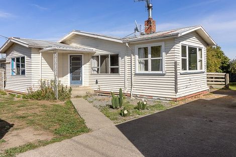 Photo of property in 18 Holdaway Street, Riversdale, Blenheim, 7201