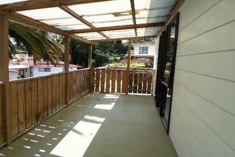 Photo of property in 24 Beaudine Avenue, Glenfield, Auckland, 0629