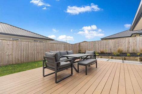 Photo of property in 27 Paul Way, Pokeno, 2402