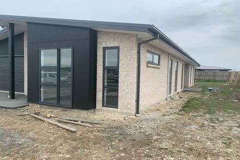 Photo of property in 184 Faringdon Boulevard, Rolleston, 7615