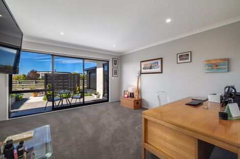 Photo of property in 76 Verdeco Boulevard, Lincoln, 7608