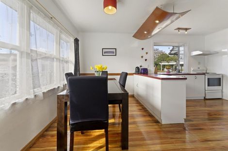 Photo of property in 39 Gladstone Road, Richmond, 7020