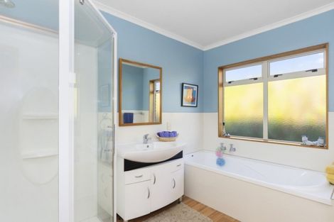 Photo of property in 1/427 Cambridge Road, Tauriko, Tauranga, 3110