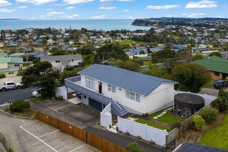 Photo of property in 31 Brightside Road, Stanmore Bay, Whangaparaoa, 0932