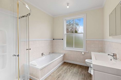 Photo of property in 5a Ongo Road, Hunterville, 4730