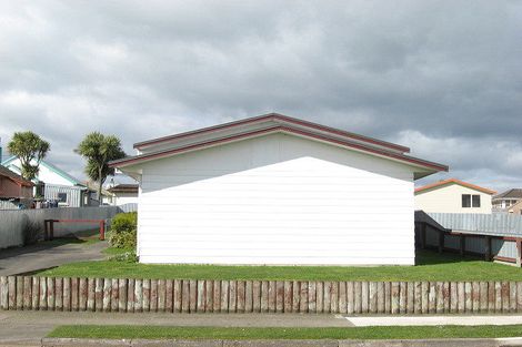 Photo of property in 1a Mackie Street, Waipukurau, 4200