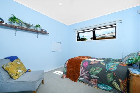 Photo of property in 633 Swanson Road, Swanson, Auckland, 0612