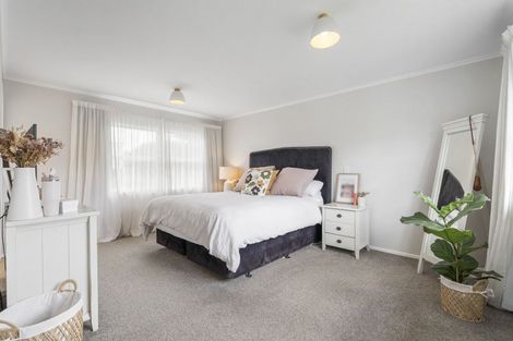 Photo of property in 6 Norglen Lane, Riverhead, 0820