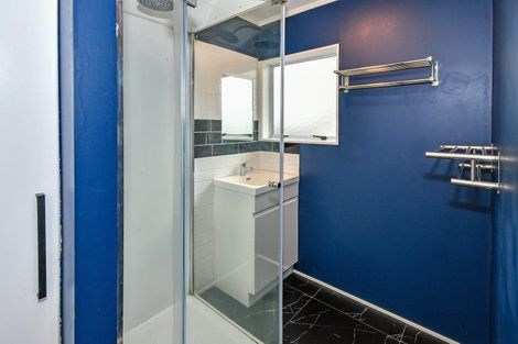 Photo of property in 1/8 Onslow Road, Papakura, 2110