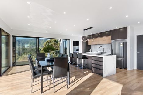 Photo of property in 1 Stetson Rise, Waikanae, 5391