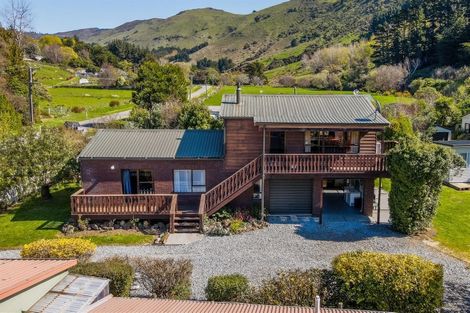 Photo of property in 583 Little Akaloa Road, Little Akaloa, Akaroa, 7583