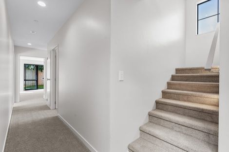 Photo of property in 65 Wallace Road, Mangere Bridge, Auckland, 2022