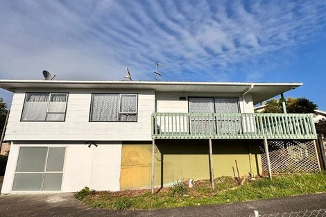 Photo of property in 2/27 Hutchinson Avenue, New Lynn, Auckland, 0600