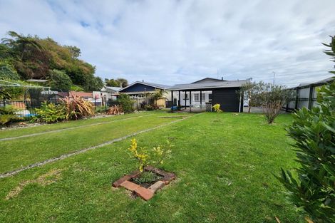 Photo of property in 97 Alexander Street, Greymouth, 7805