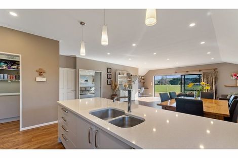 Photo of property in 18 Wanderers Avenue, Brightwater, 7022