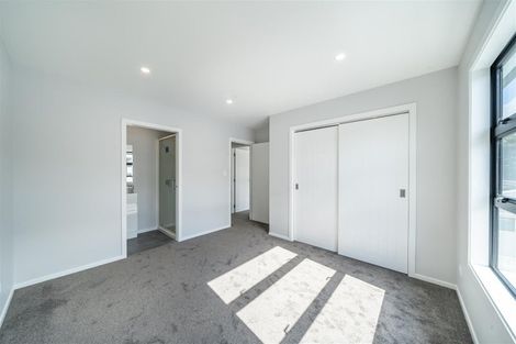 Photo of property in 4a Pohutukawa Street, Woburn, Lower Hutt, 5010