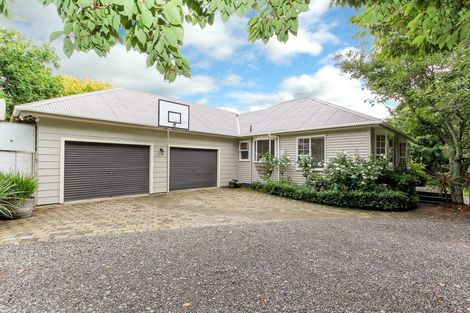 Photo of property in 1066 Egmont Road, Egmont Village, New Plymouth, 4372