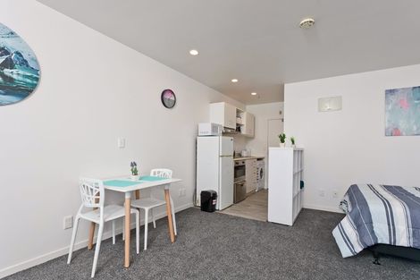 Photo of property in Oakwood Hall Apartments, 3d/81 Wakefield Street, Auckland Central, Auckland, 1010