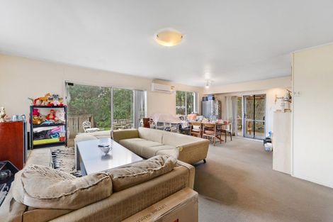 Photo of property in 11 Tangelo Place, Bucklands Beach, Auckland, 2012