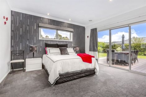 Photo of property in 19 Flotilla Place, Whitby, Porirua, 5024