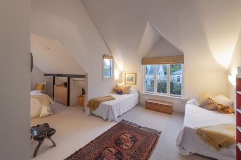 Photo of property in 28 Burma Road, Khandallah, Wellington, 6035