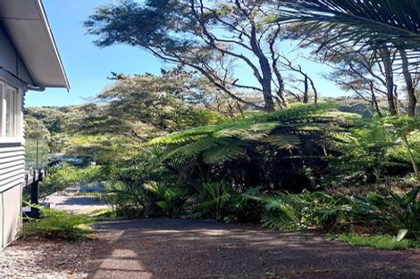 Photo of property in 55 Sylvan Valley Avenue, Titirangi, Auckland, 0604