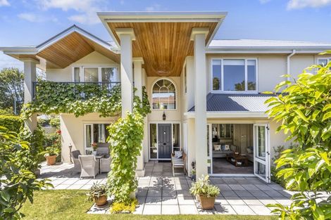 Photo of property in 138 Glandovey Road, Strowan, Christchurch, 8052