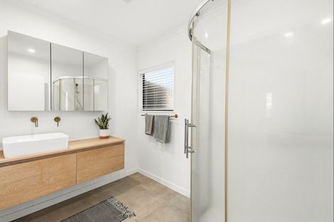 Photo of property in 32a Campbell Road, Mount Maunganui, 3116