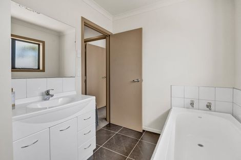 Photo of property in 35 Atkinson Street, Normanby, Hawera, 4614